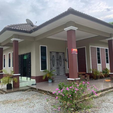 Rk Asiana Homestay, Kemaman Chukai Luaran gambar