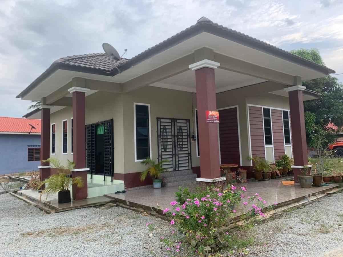 Rk Asiana Homestay, Kemaman Chukai Luaran gambar