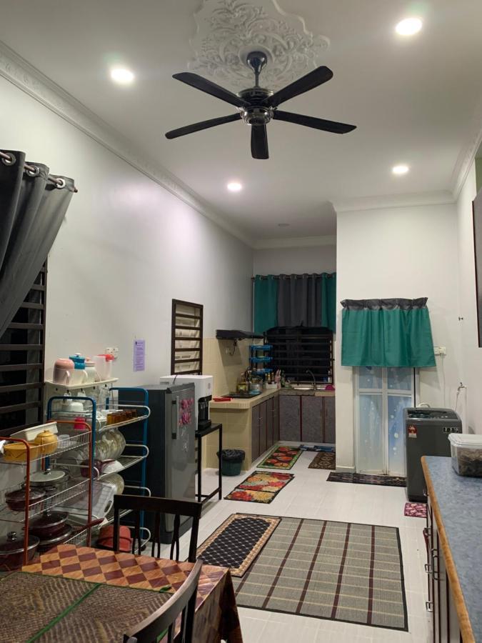 Rk Asiana Homestay, Kemaman Chukai Luaran gambar