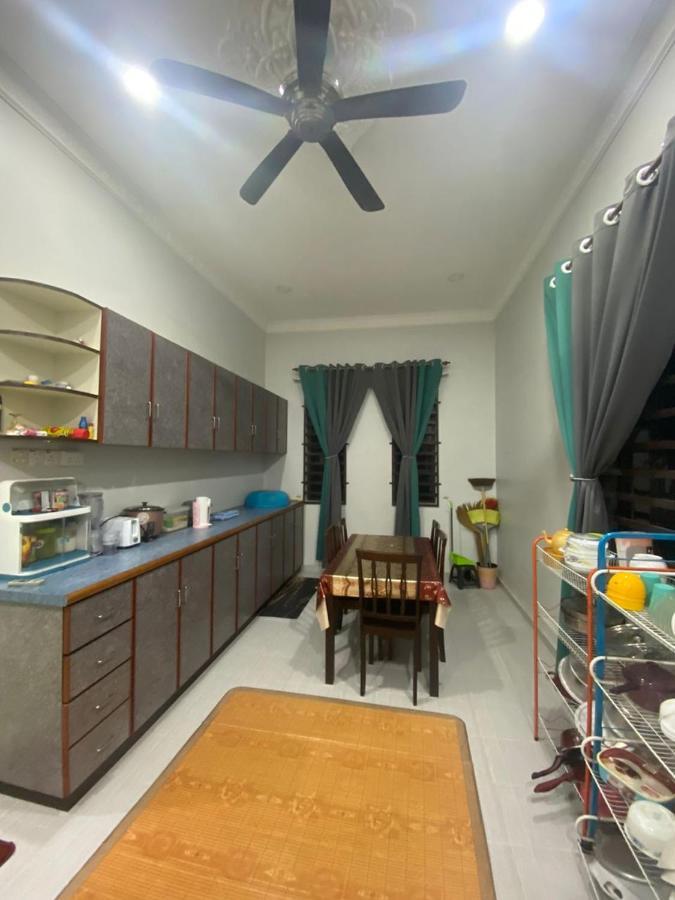 Rk Asiana Homestay, Kemaman Chukai Luaran gambar